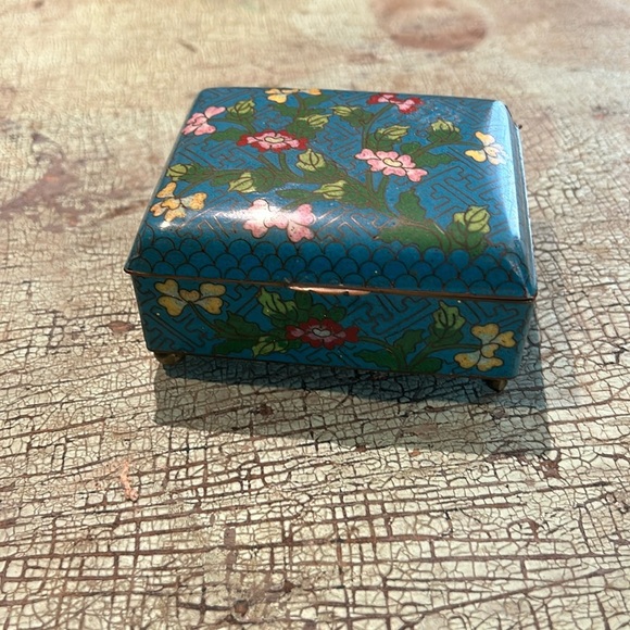 Antique Turquoise Chinese Cloisonné and brass Box, Circa 1900 Cigarette Trinket - Picture 1 of 9